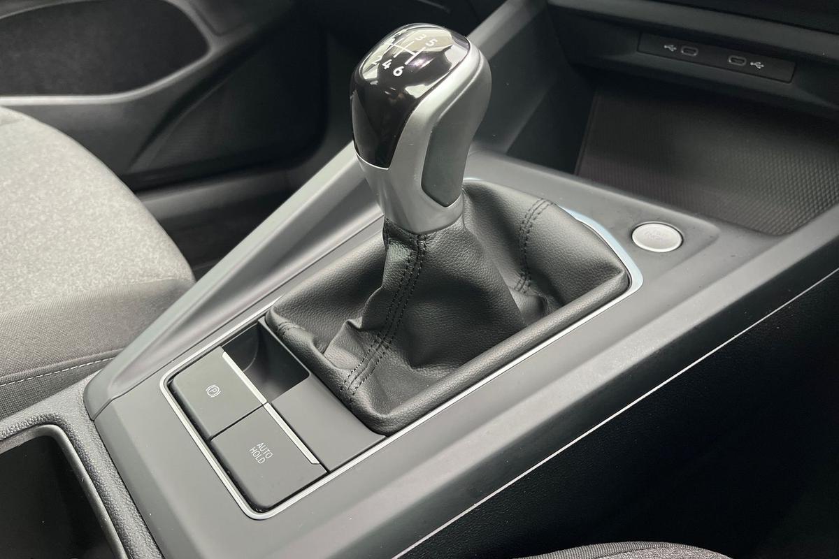 Used Volkswagen Golf 2024 for sale - 76677762: Photo 10