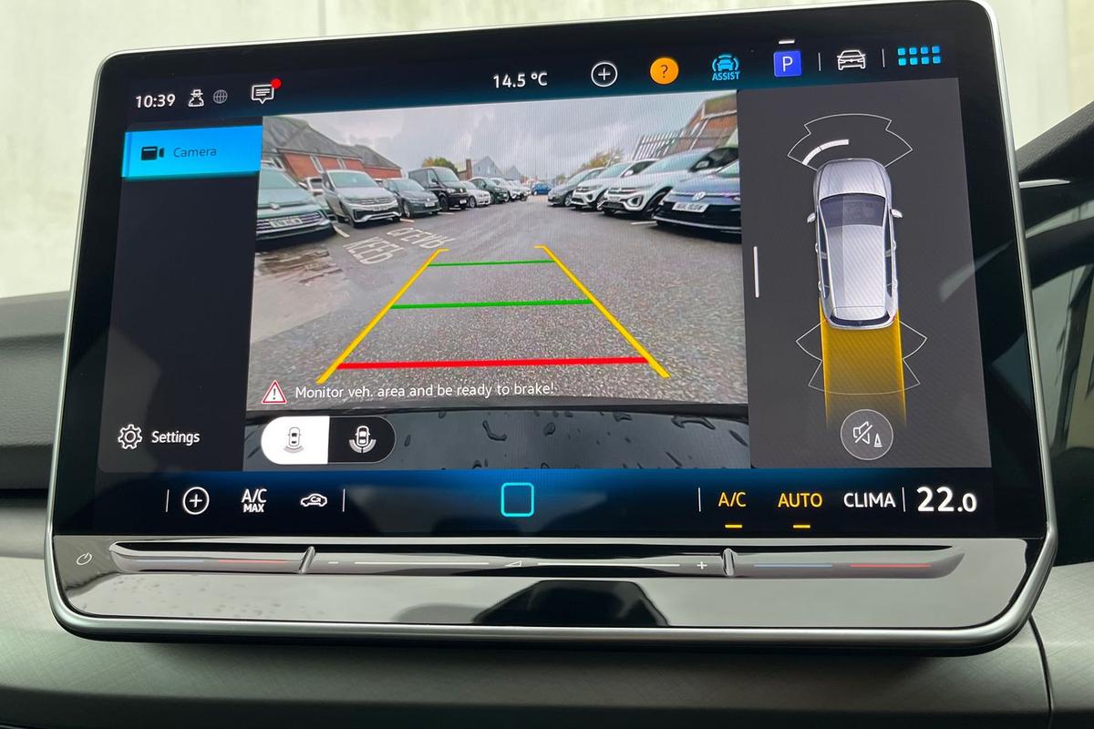 Used Volkswagen Golf 2024 for sale - 76677762: Photo 13