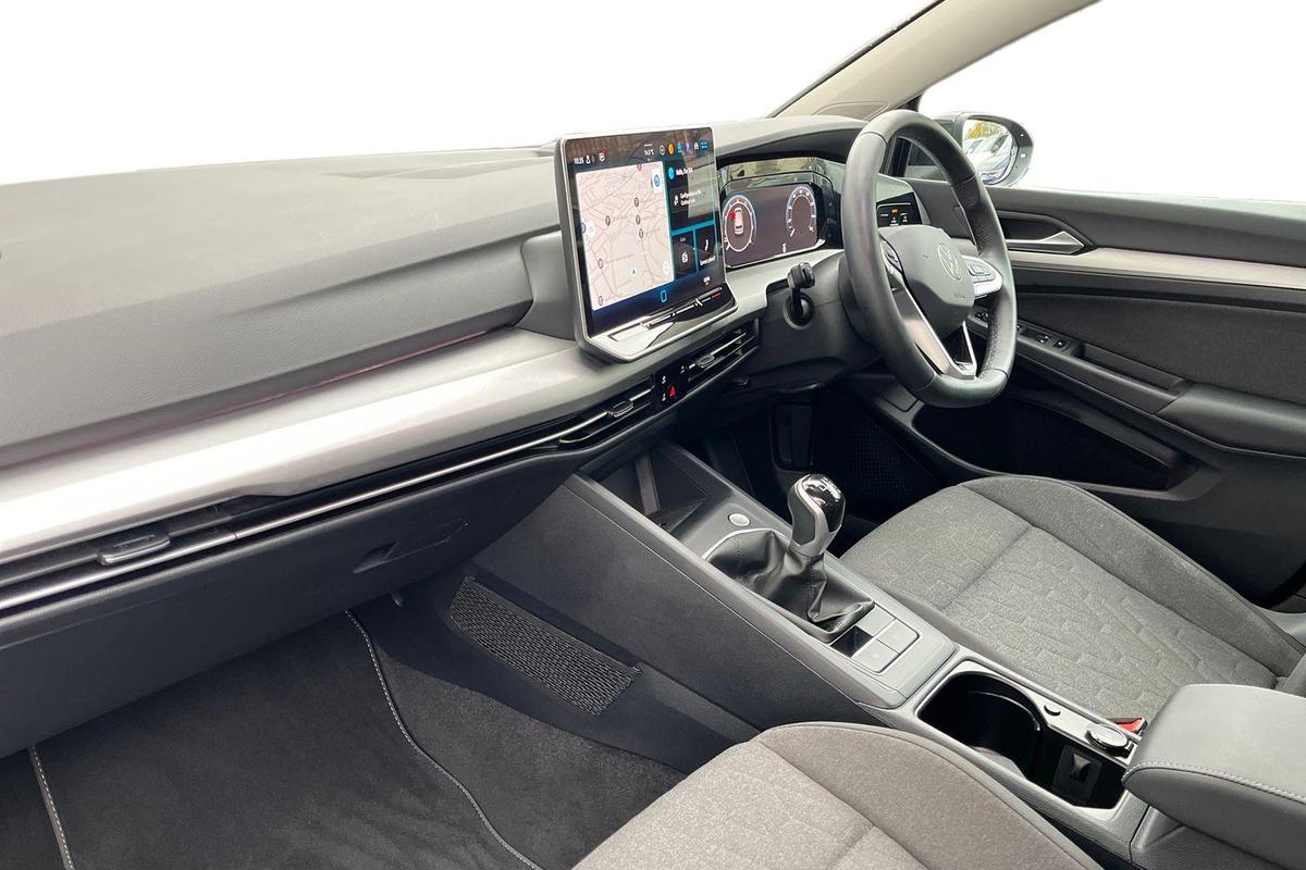 Used Volkswagen Golf 2024 for sale - 76677762: Photo 2