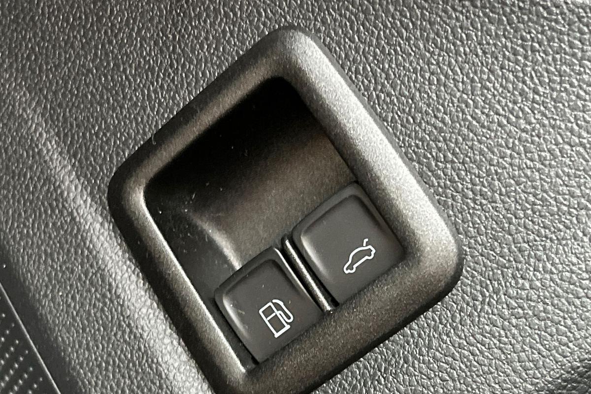 Used Volkswagen Touran 2025 for sale - 76679898: Photo 18