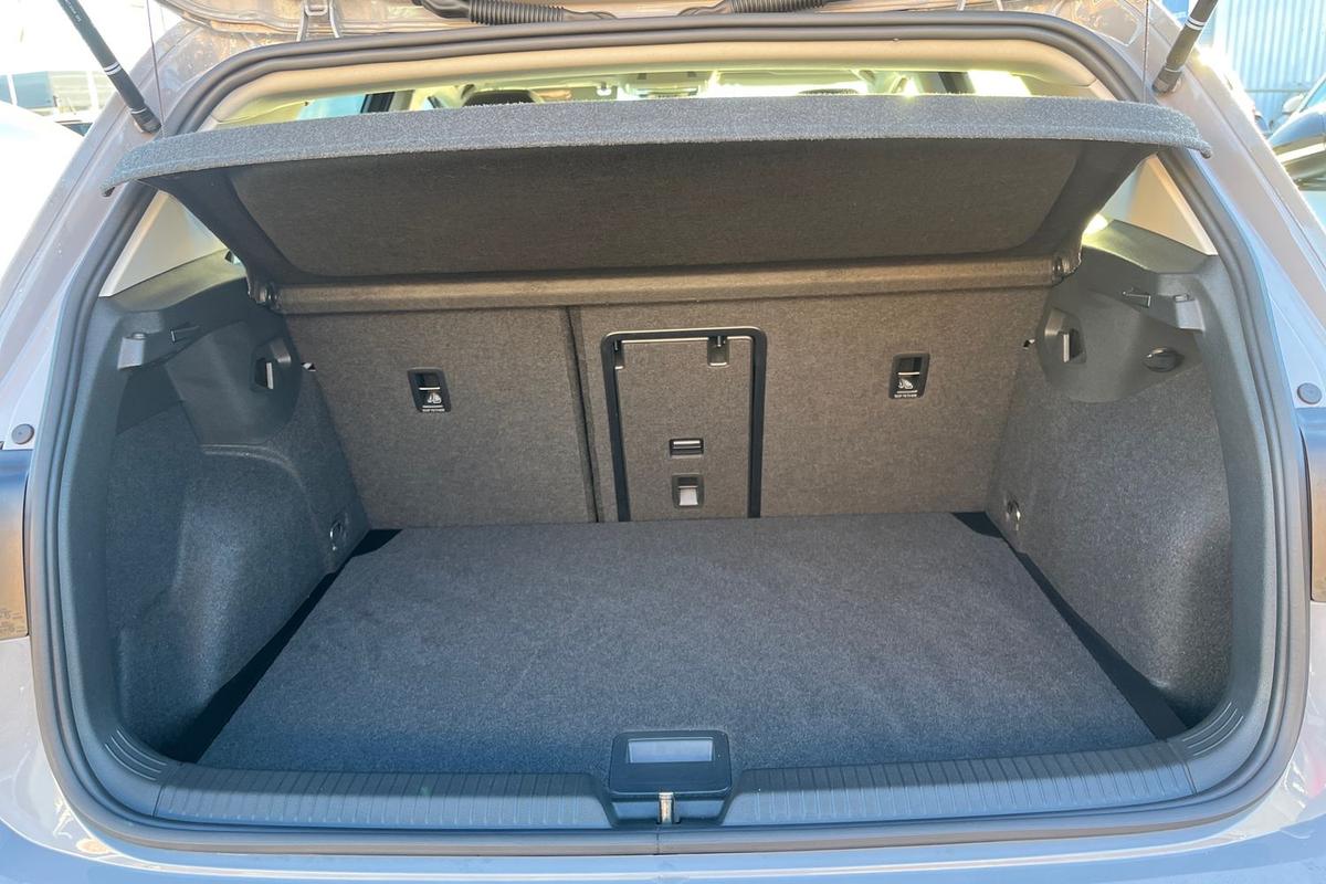 Used Volkswagen Golf 2025 for sale - 77542160: Photo 20