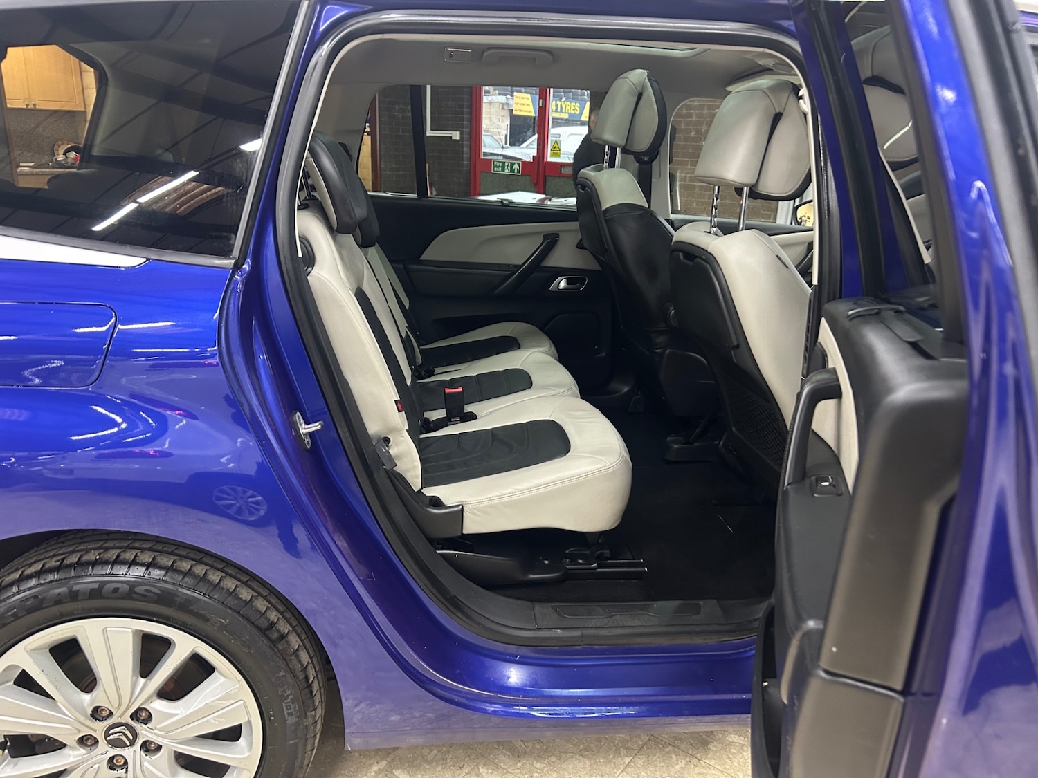 Used Citroen C4 Grand Picasso 2017 for sale - 77012436: Photo 13