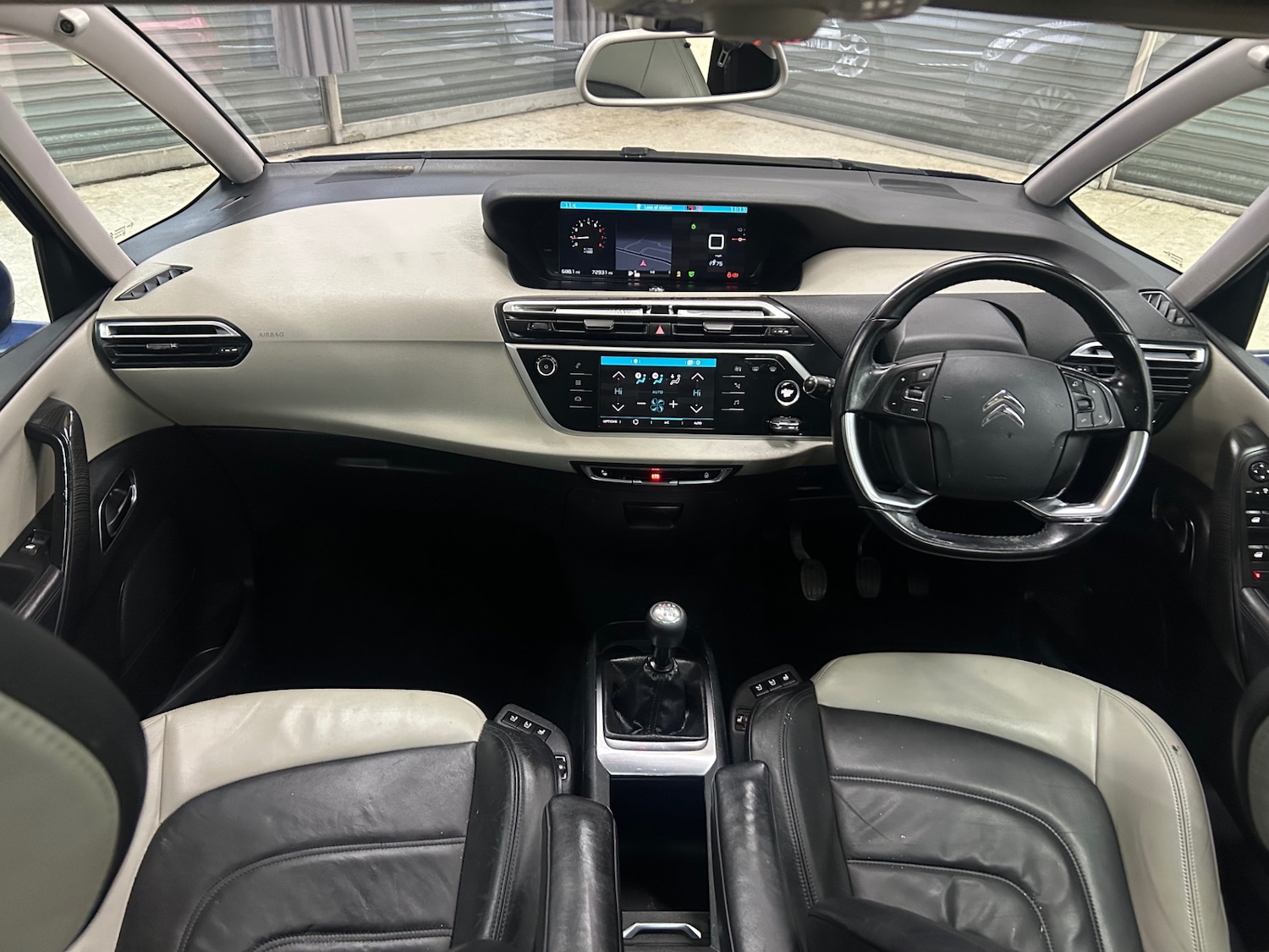 Used Citroen C4 Grand Picasso 2017 for sale - 77012436: Photo 17
