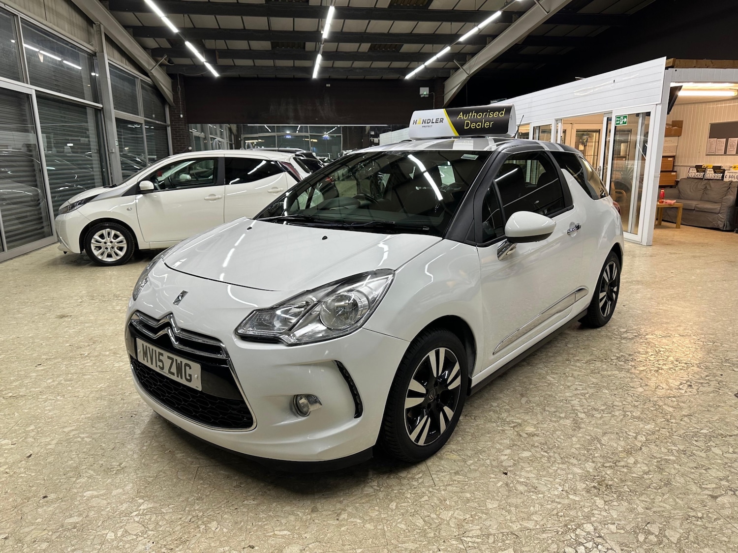 Used Citroen DS3 2015 for sale - 76421825: Photo 1