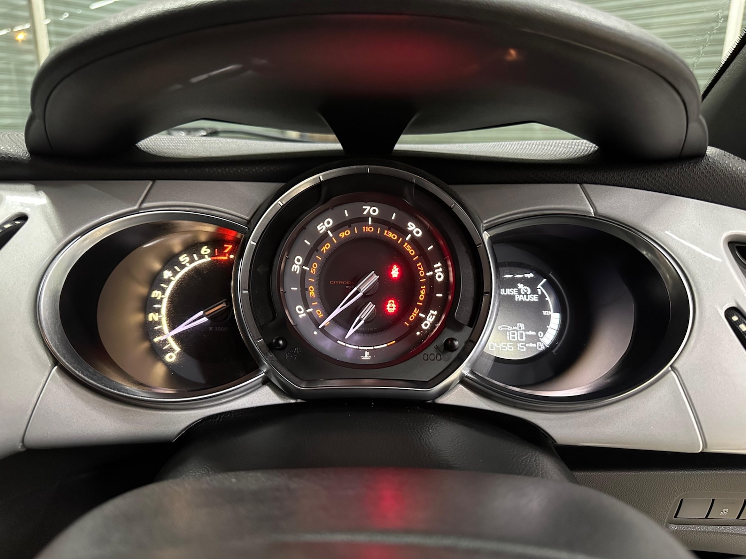 Used Citroen DS3 2015 for sale - 76421825: Photo 12