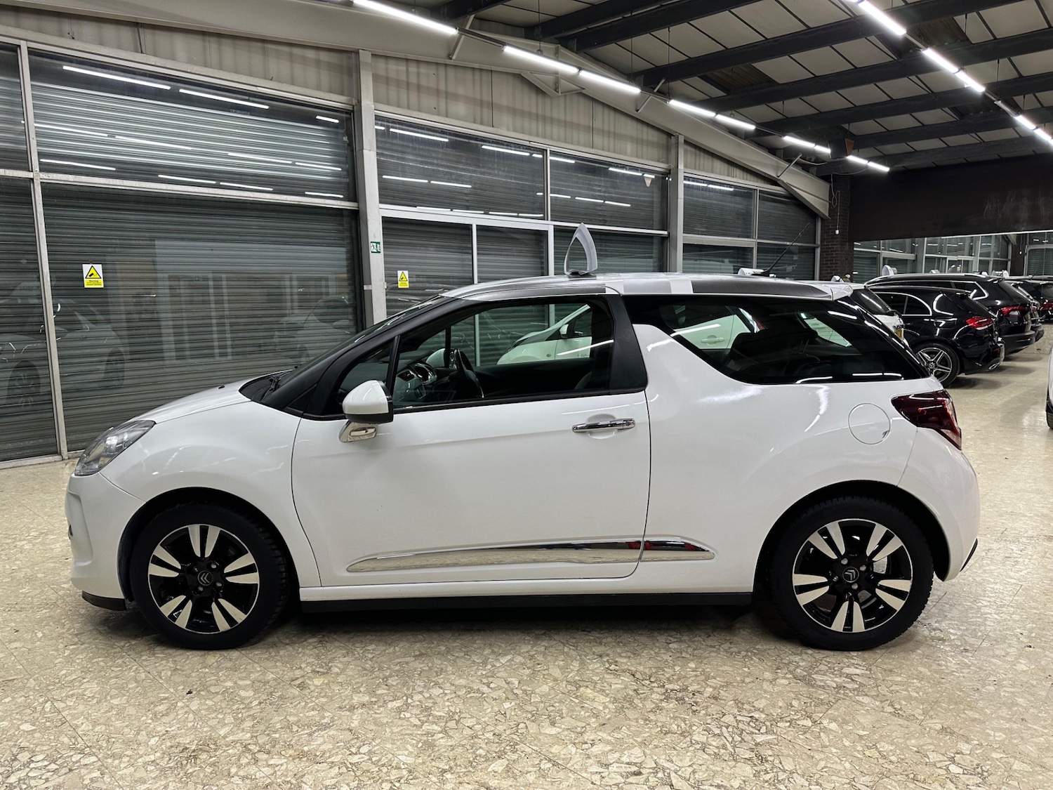 Used Citroen DS3 2015 for sale - 76421825: Photo 4