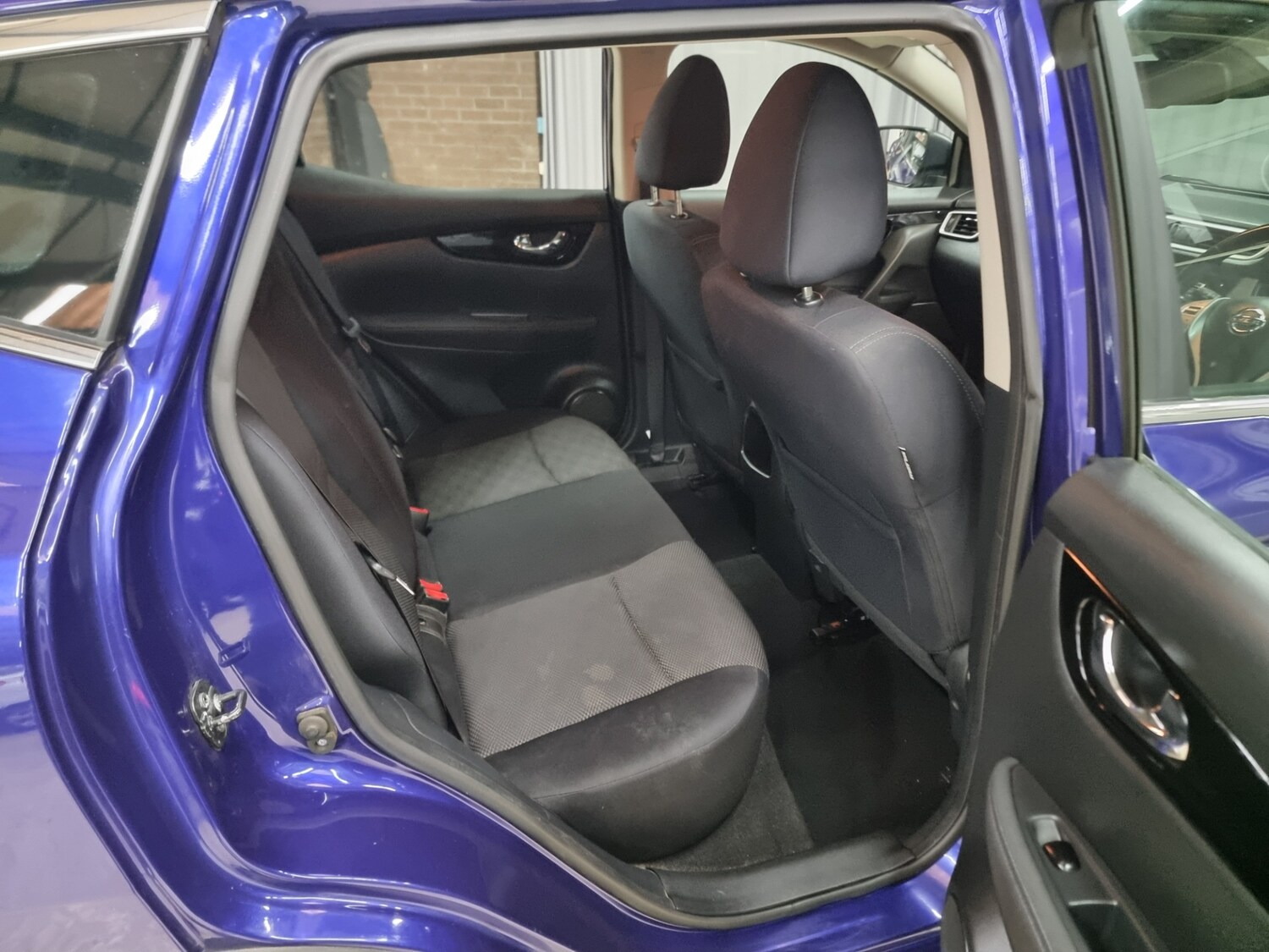 Used Nissan Qashqai 2017 for sale - 77877881: Photo 16