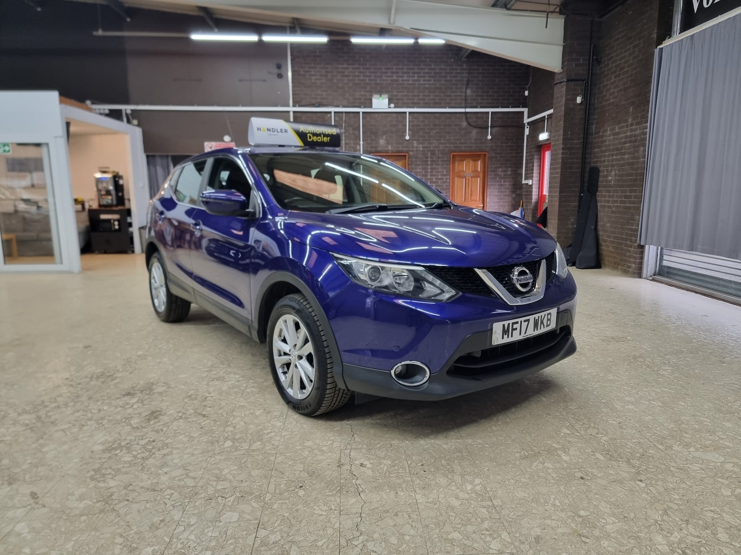 Used Nissan Qashqai 2017 for sale - 77877881: Photo 3