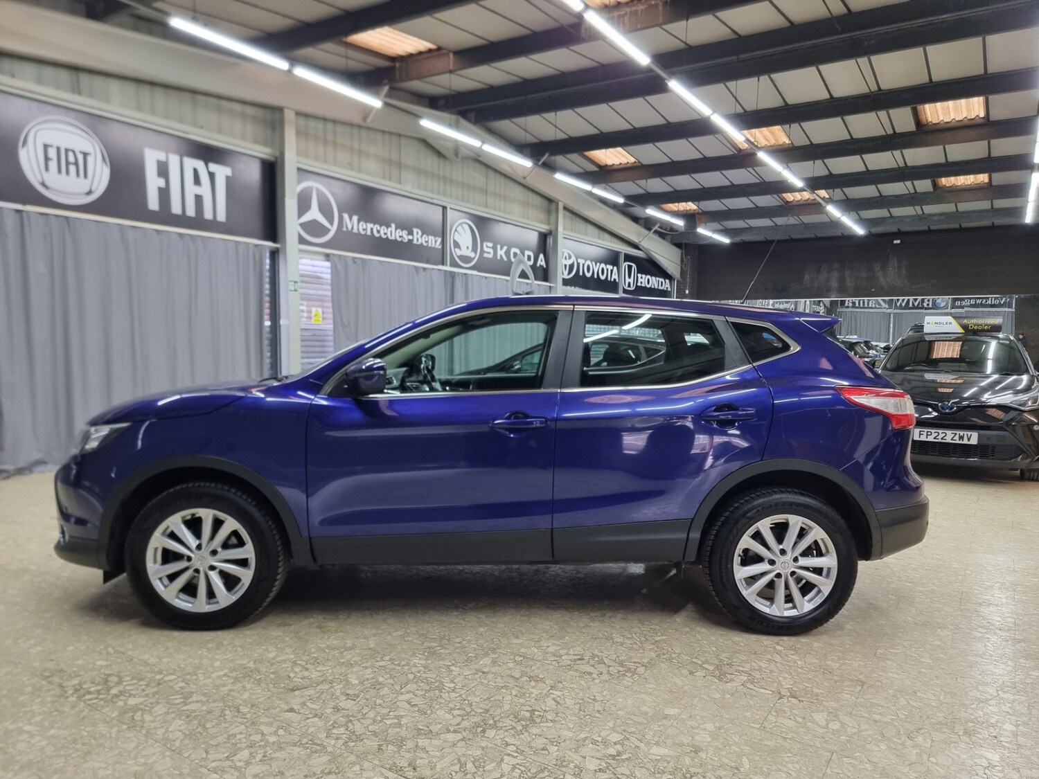 Used Nissan Qashqai 2017 for sale - 77877881: Photo 8