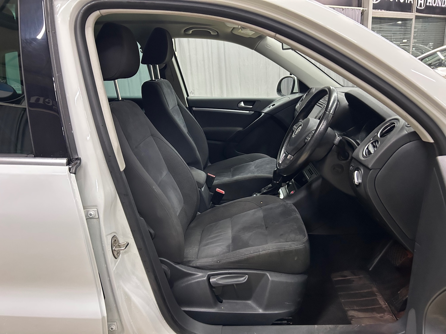 Used Volkswagen Tiguan 2015 for sale - 76858715: Photo 10