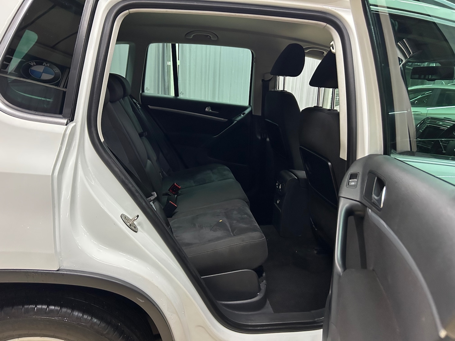 Used Volkswagen Tiguan 2015 for sale - 76858715: Photo 12