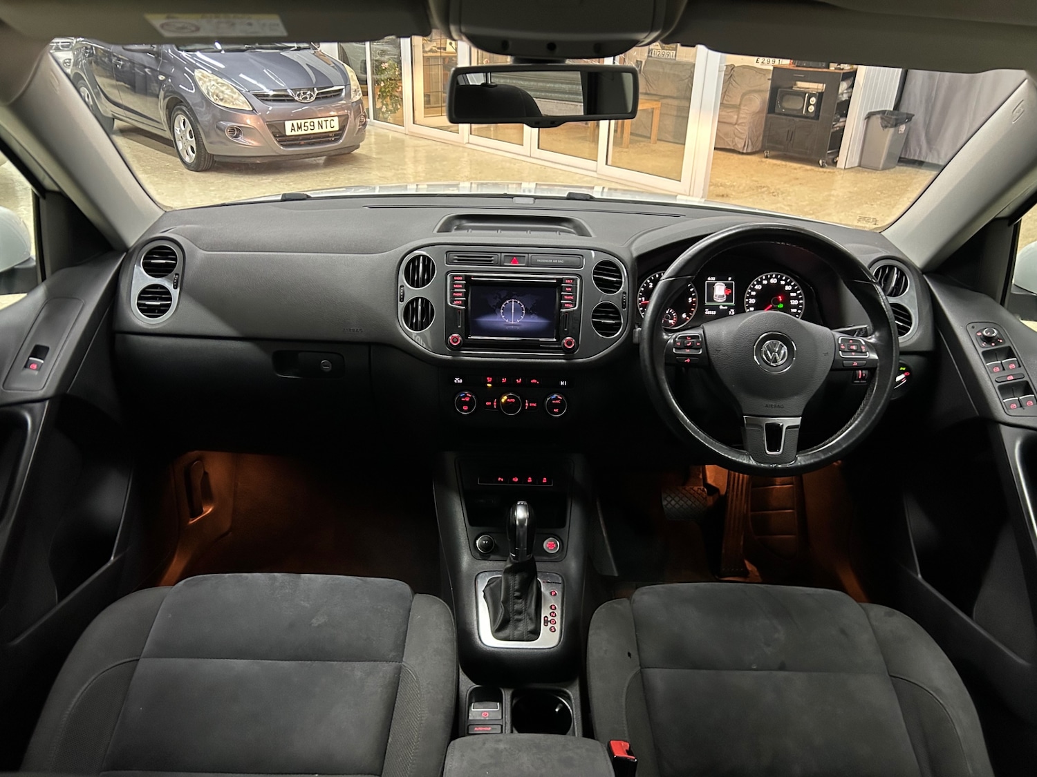 Used Volkswagen Tiguan 2015 for sale - 76858715: Photo 18