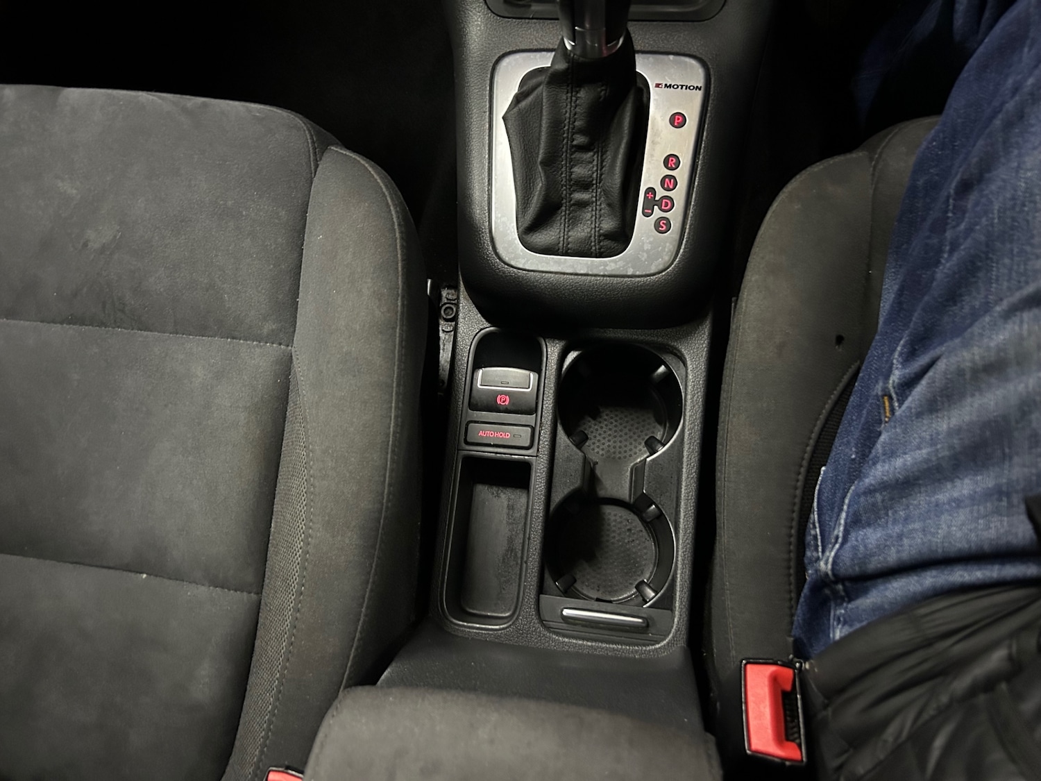 Used Volkswagen Tiguan 2015 for sale - 76858715: Photo 23