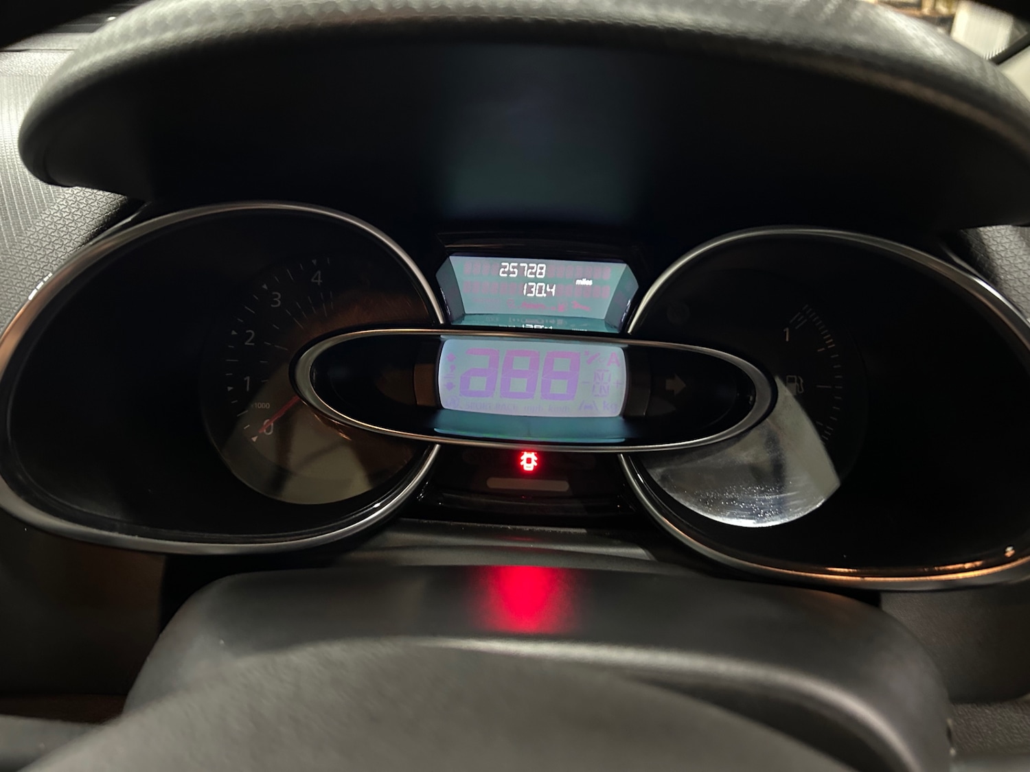 Used Renault Clio 2019 for sale - 76858719: Photo 12