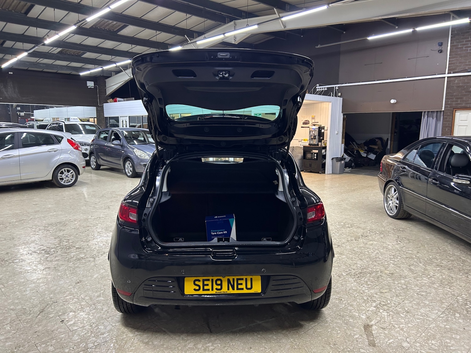 Used Renault Clio 2019 for sale - 76858719: Photo 14