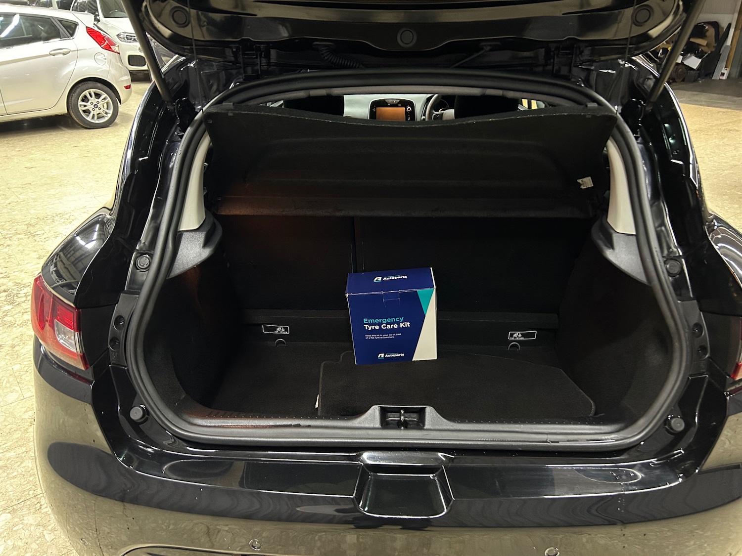 Used Renault Clio 2019 for sale - 76858719: Photo 15