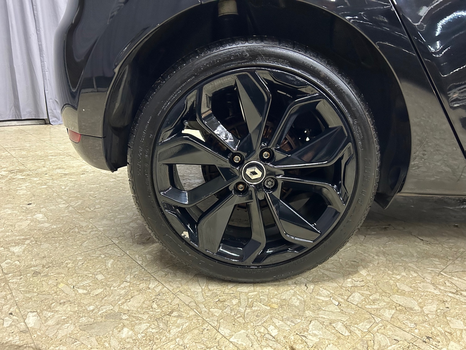 Used Renault Clio 2019 for sale - 76858719: Photo 27