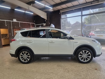 Used Toyota RAV4 2016 for sale - 75869422: Photo