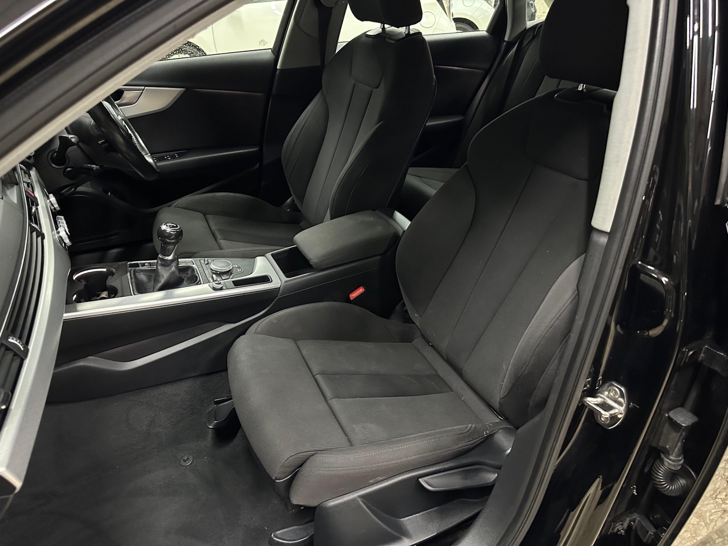 Used Audi A4 2017 for sale - 76421823: Photo 15