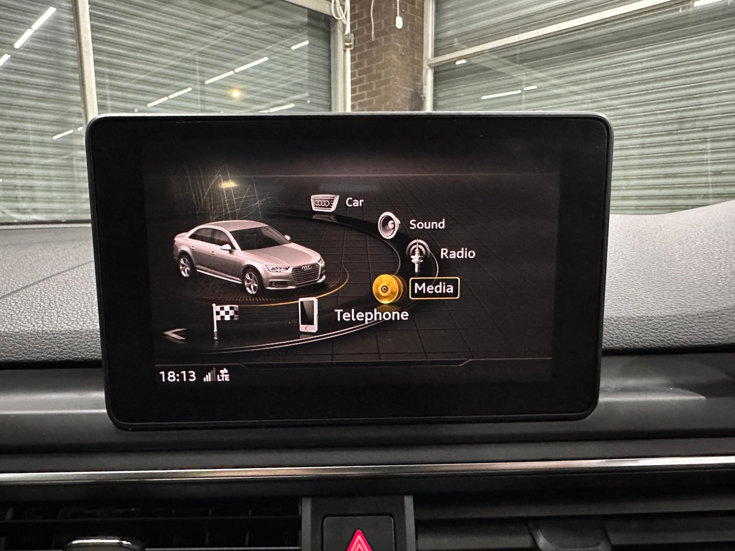 Used Audi A4 2017 for sale - 76421823: Photo 17