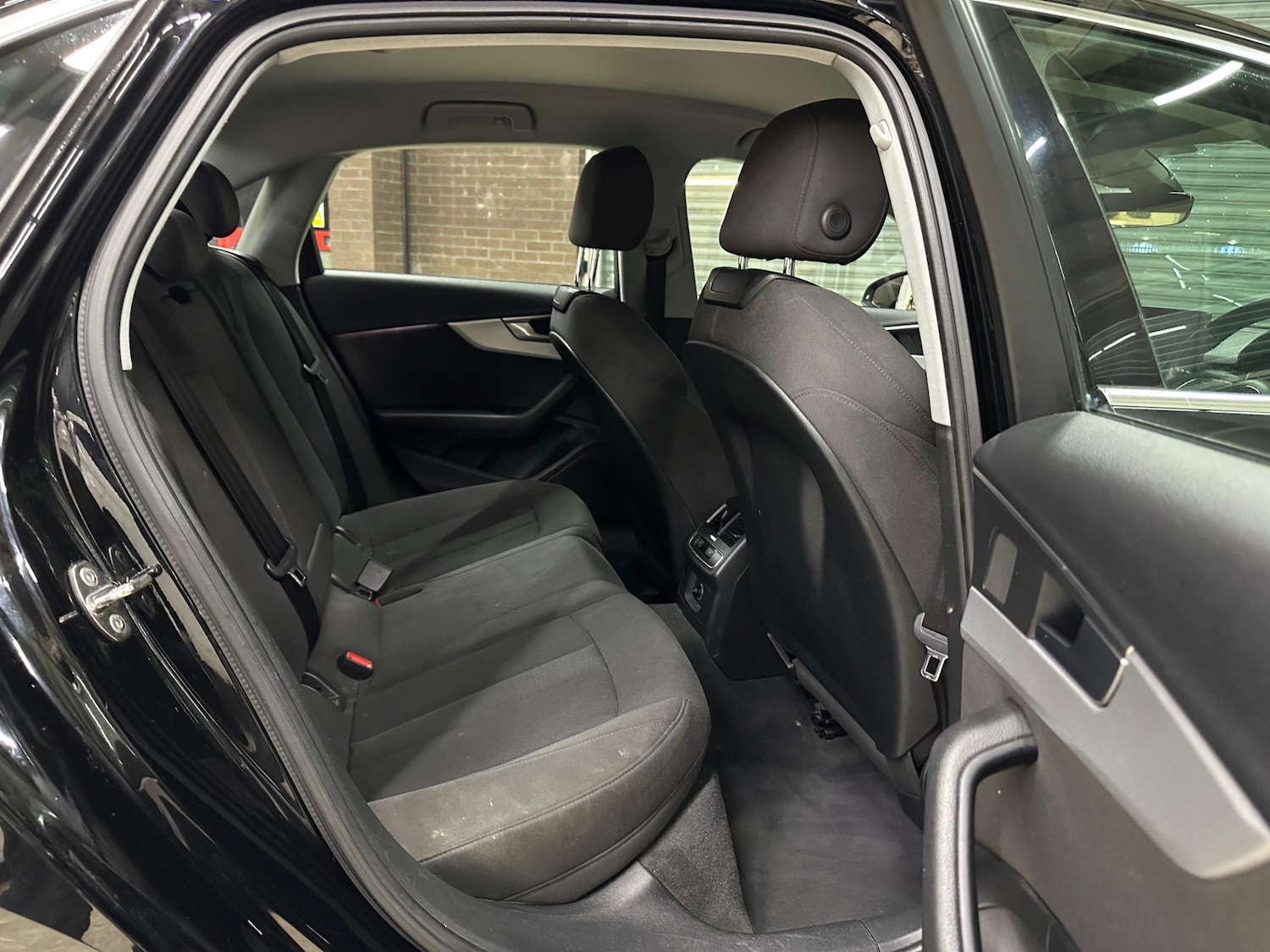 Used Audi A4 2017 for sale - 76421823: Photo 27