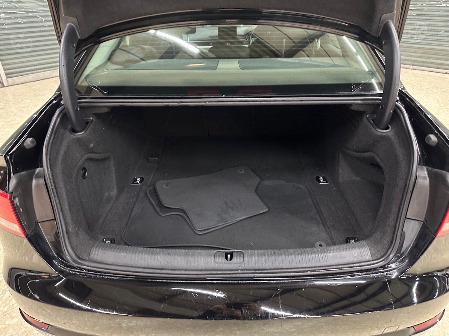 Used Audi A4 2017 for sale - 76421823: Photo 29