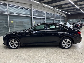 Used Audi A4 2017 for sale - 76421823: Photo