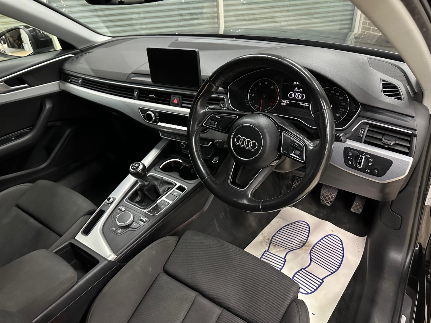 Used Audi A4 2017 for sale - 76421823: Photo 9