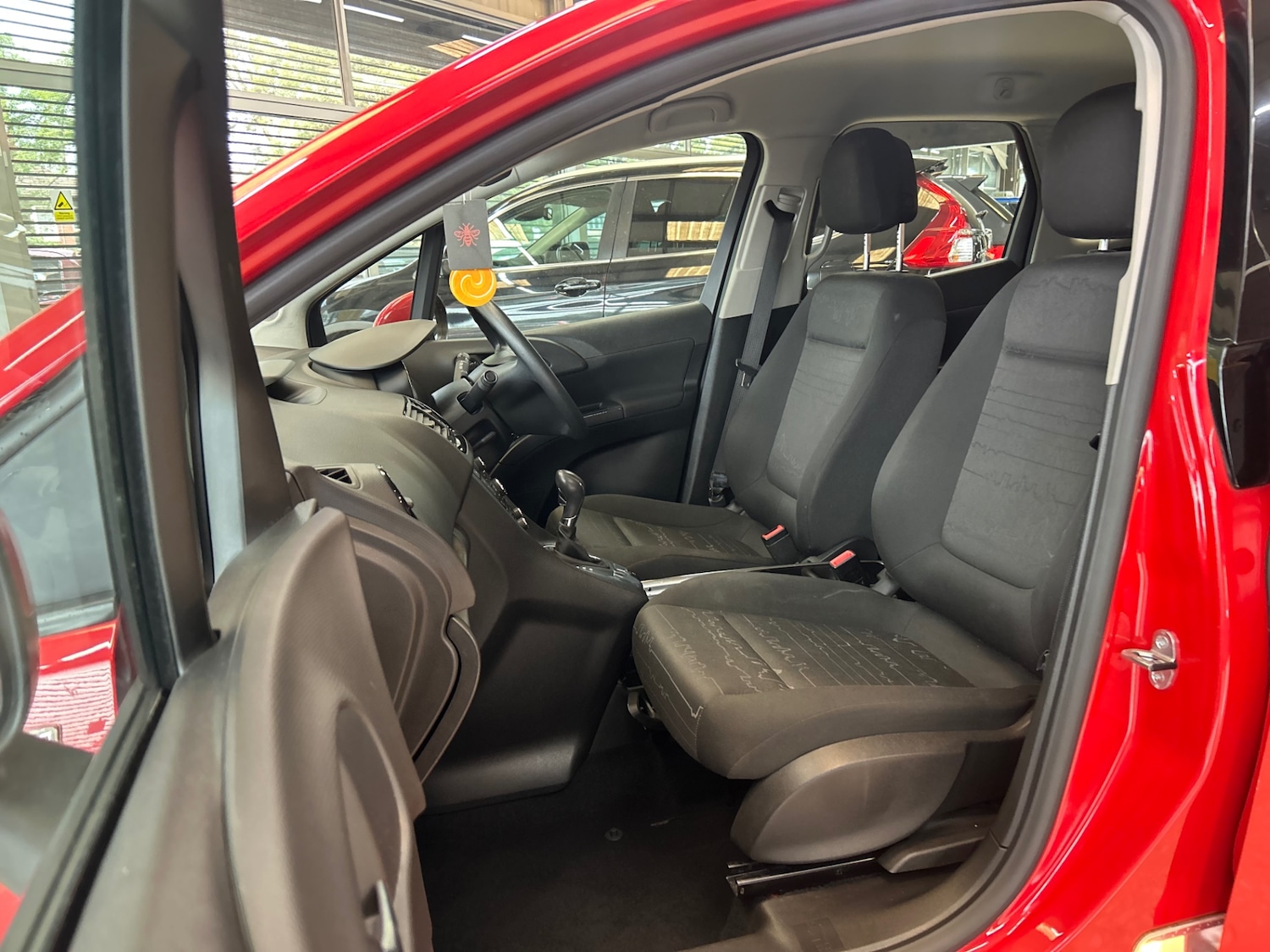 Vehicle 21