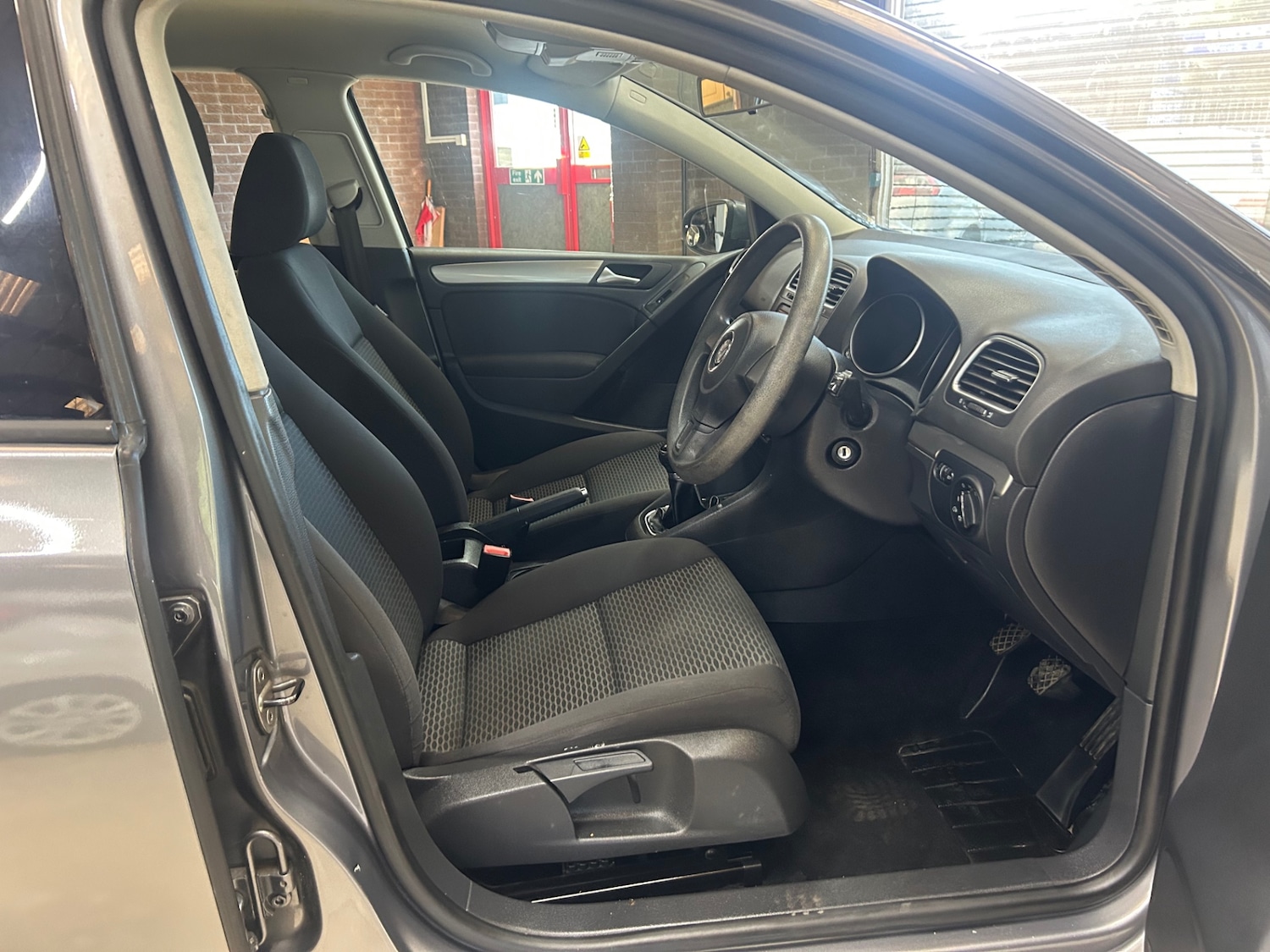 Used Volkswagen Golf 2012 for sale - 76243260: Photo 10