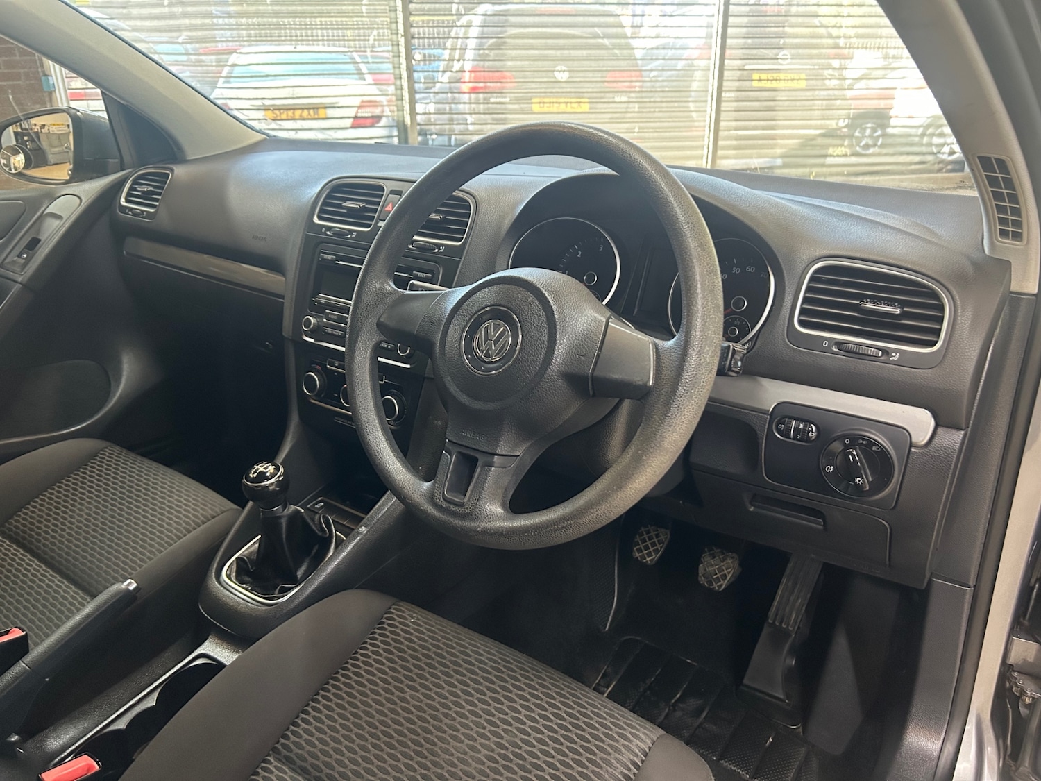 Used Volkswagen Golf 2012 for sale - 76243260: Photo 11