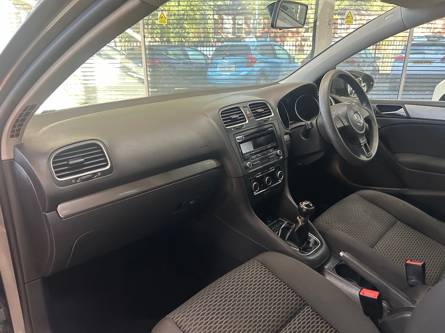 Used Volkswagen Golf 2012 for sale - 76243260: Photo 14