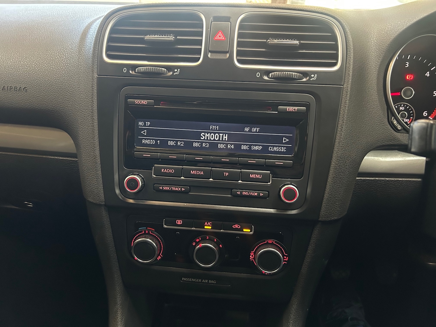 Used Volkswagen Golf 2012 for sale - 76243260: Photo 19