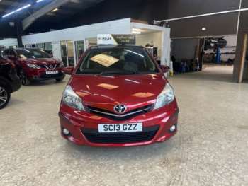 Used Toyota Yaris 2013 for sale - 74874123: Photo