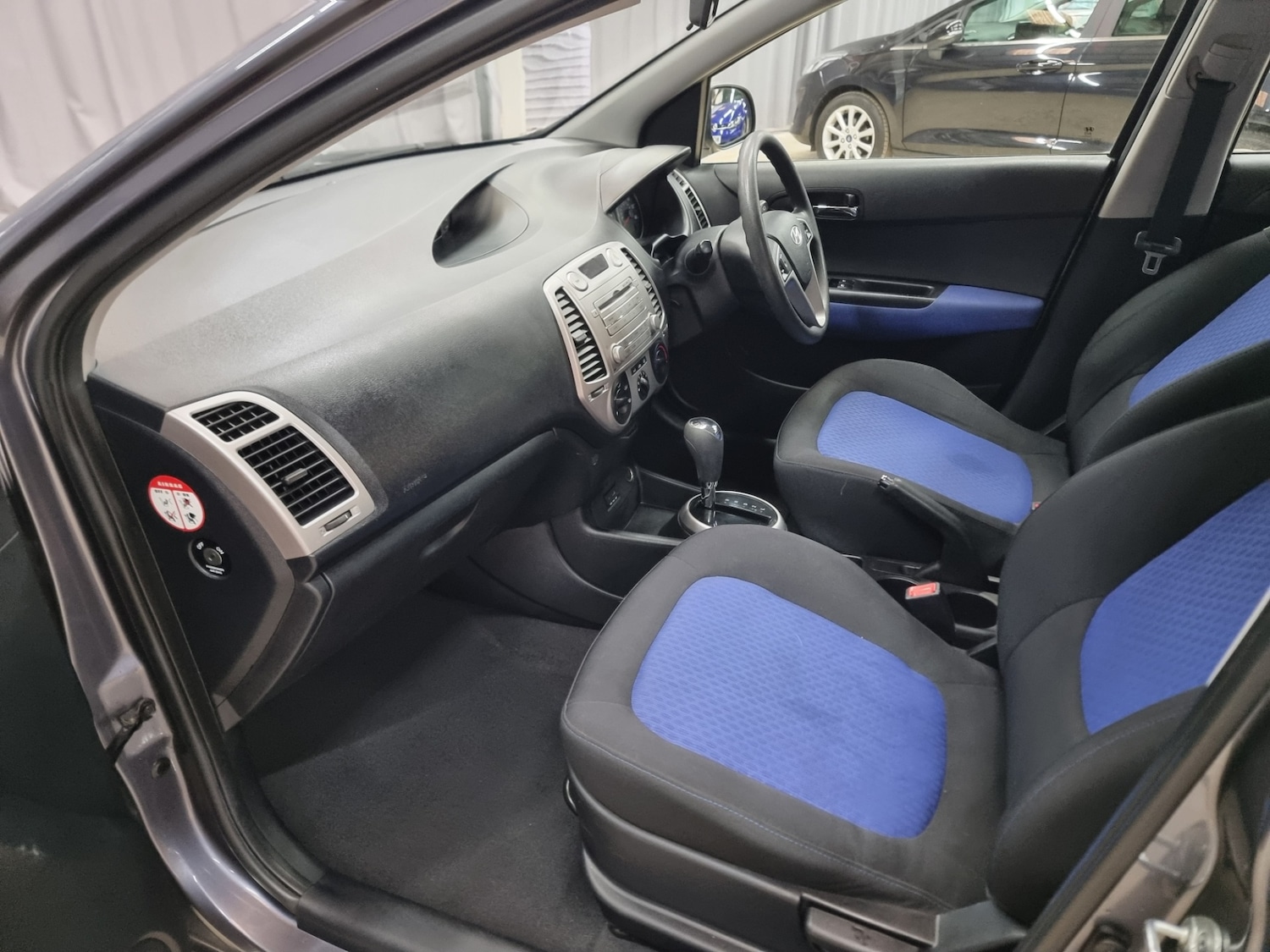 Used Hyundai i20 2009 for sale - 78056850: Photo 12