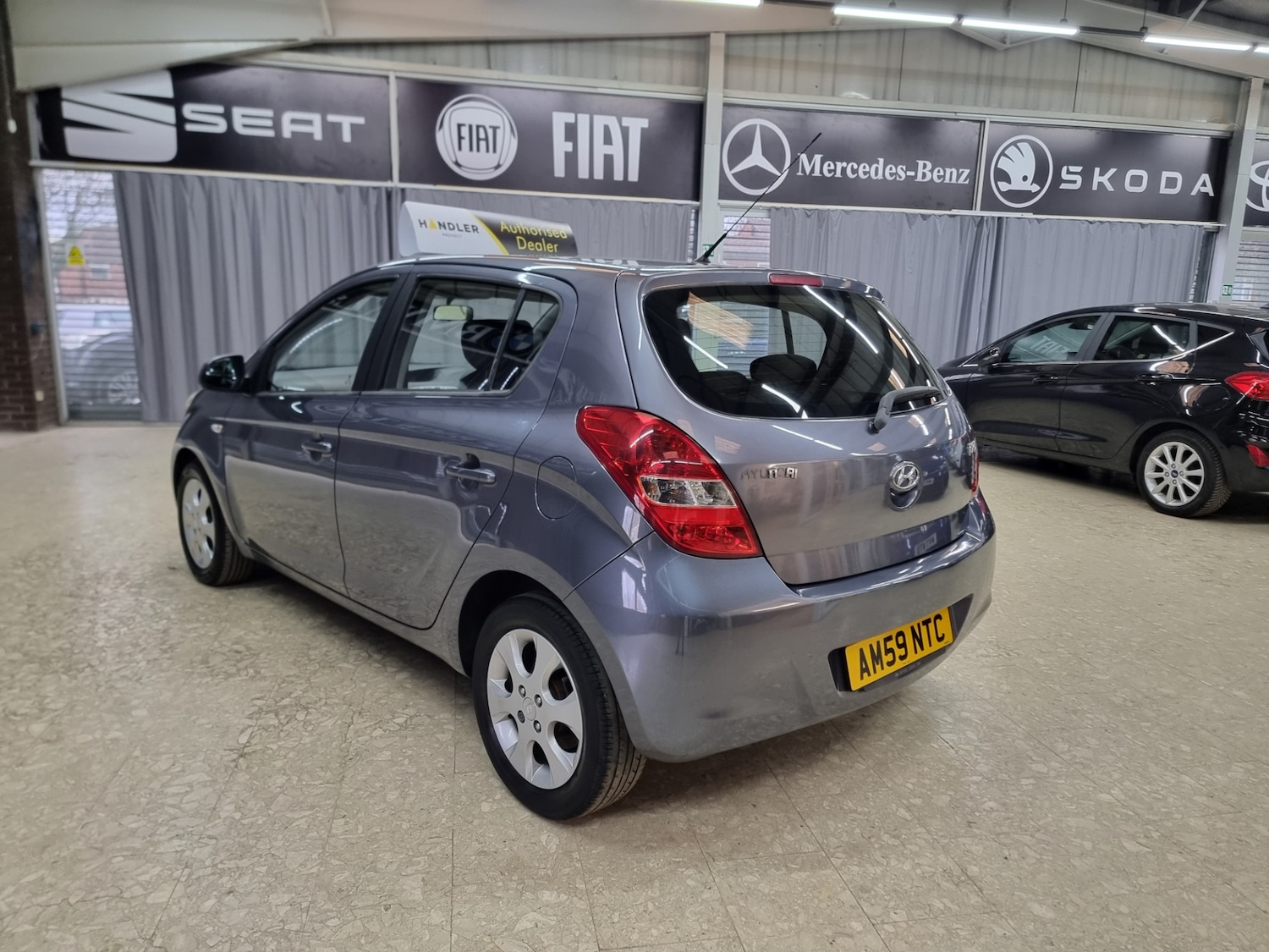 Used Hyundai i20 2009 for sale - 78056850: Photo 7