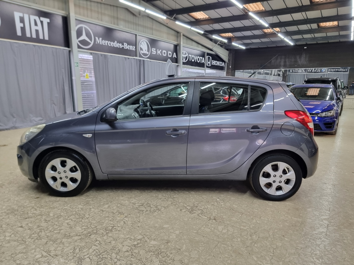 Used Hyundai i20 2009 for sale - 78056850: Photo 9