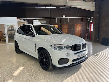 Used BMW X5 2018 for sale - 76101860: Photo