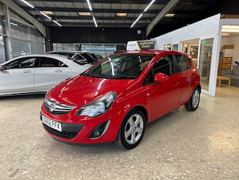Vauxhall - Corsa