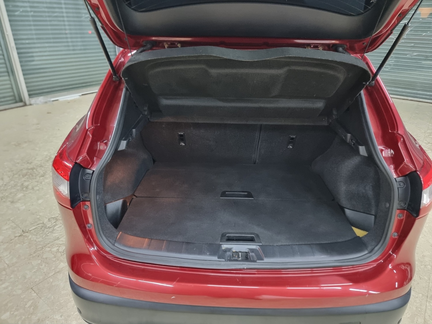 Used Nissan Qashqai 2014 for sale - 76685065: Photo 14