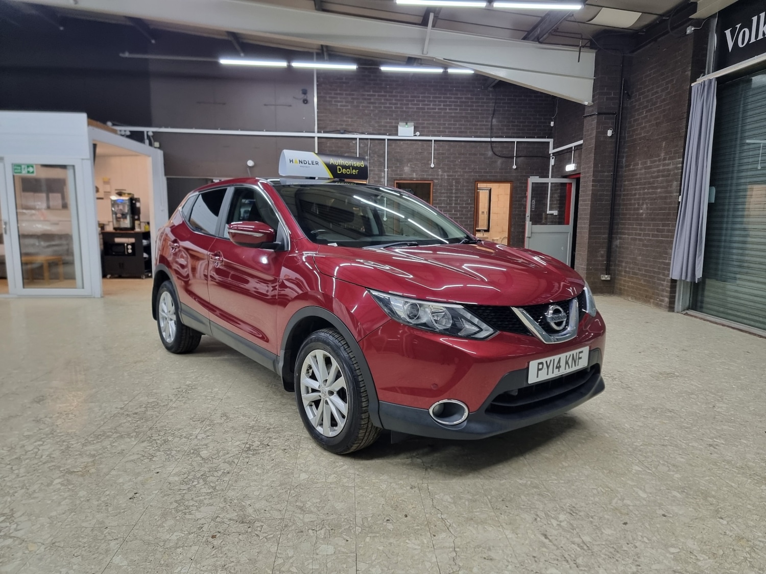 Used Nissan Qashqai 2014 for sale - 76685065: Photo 3