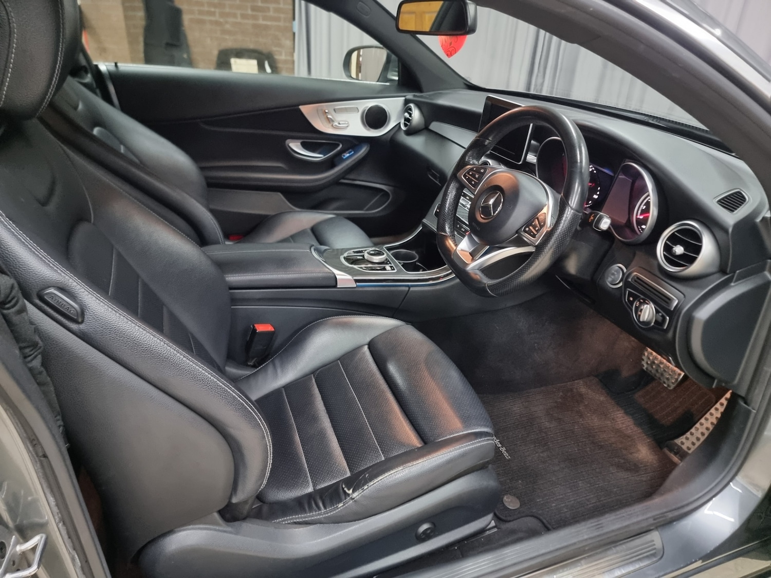 Used Mercedes-Benz C Class 2018 for sale - 77235980: Photo 18