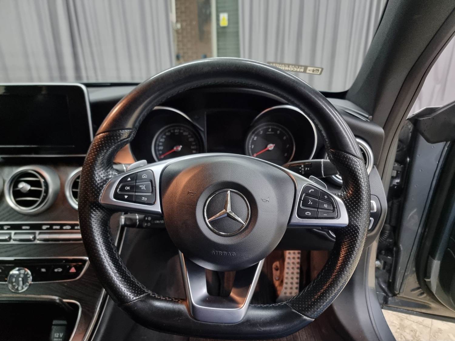Used Mercedes-Benz C Class 2018 for sale - 77235980: Photo 20