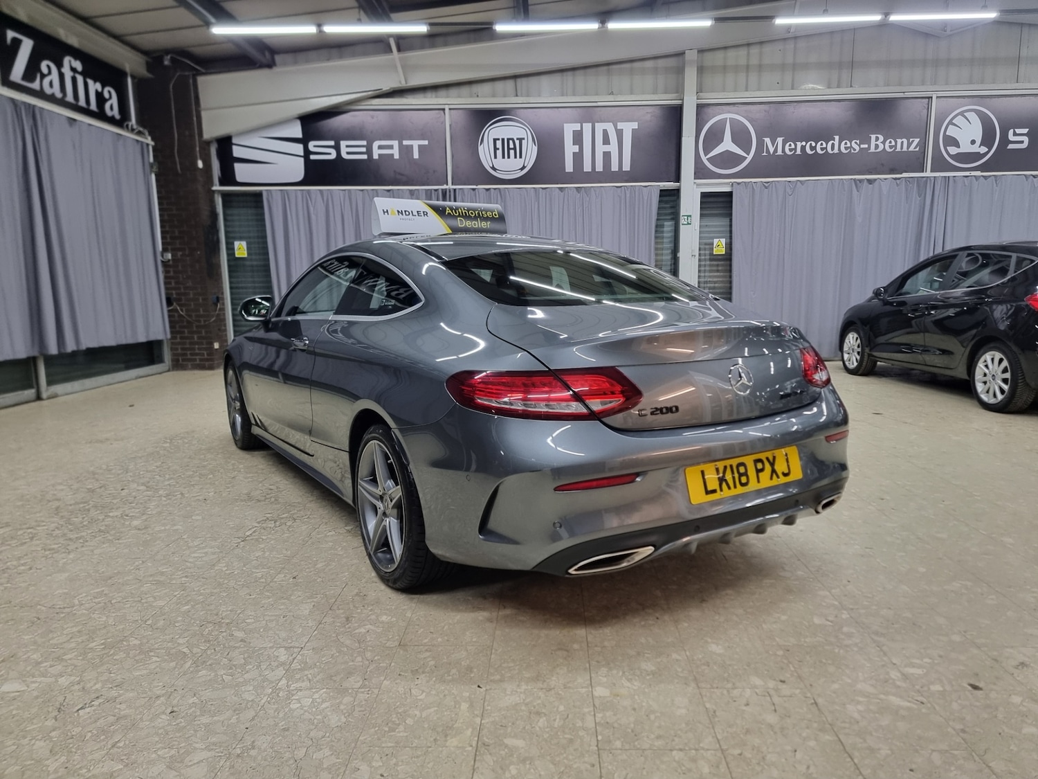 Used Mercedes-Benz C Class 2018 for sale - 77235980: Photo 7
