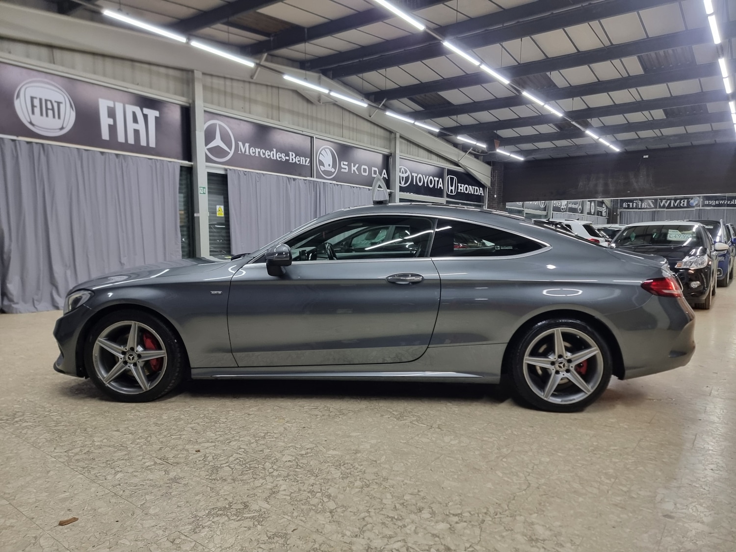 Used Mercedes-Benz C Class 2018 for sale - 77235980: Photo 8