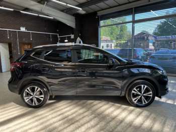 Used Nissan Qashqai 2017 for sale - 74626921: Photo