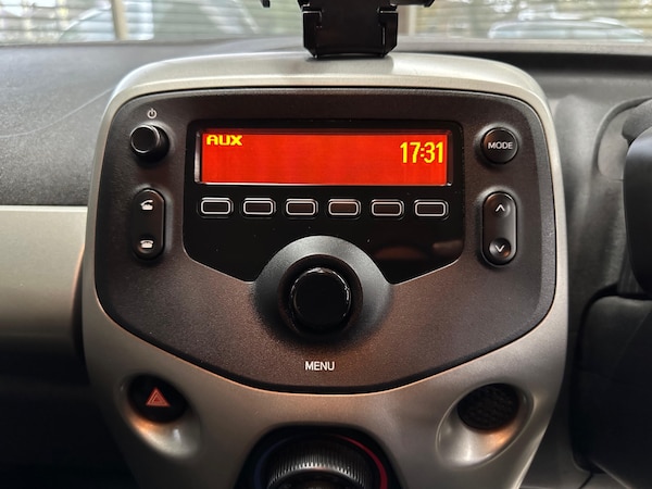 Used Toyota AYGO 2016 for sale - 76314092: Photo 15