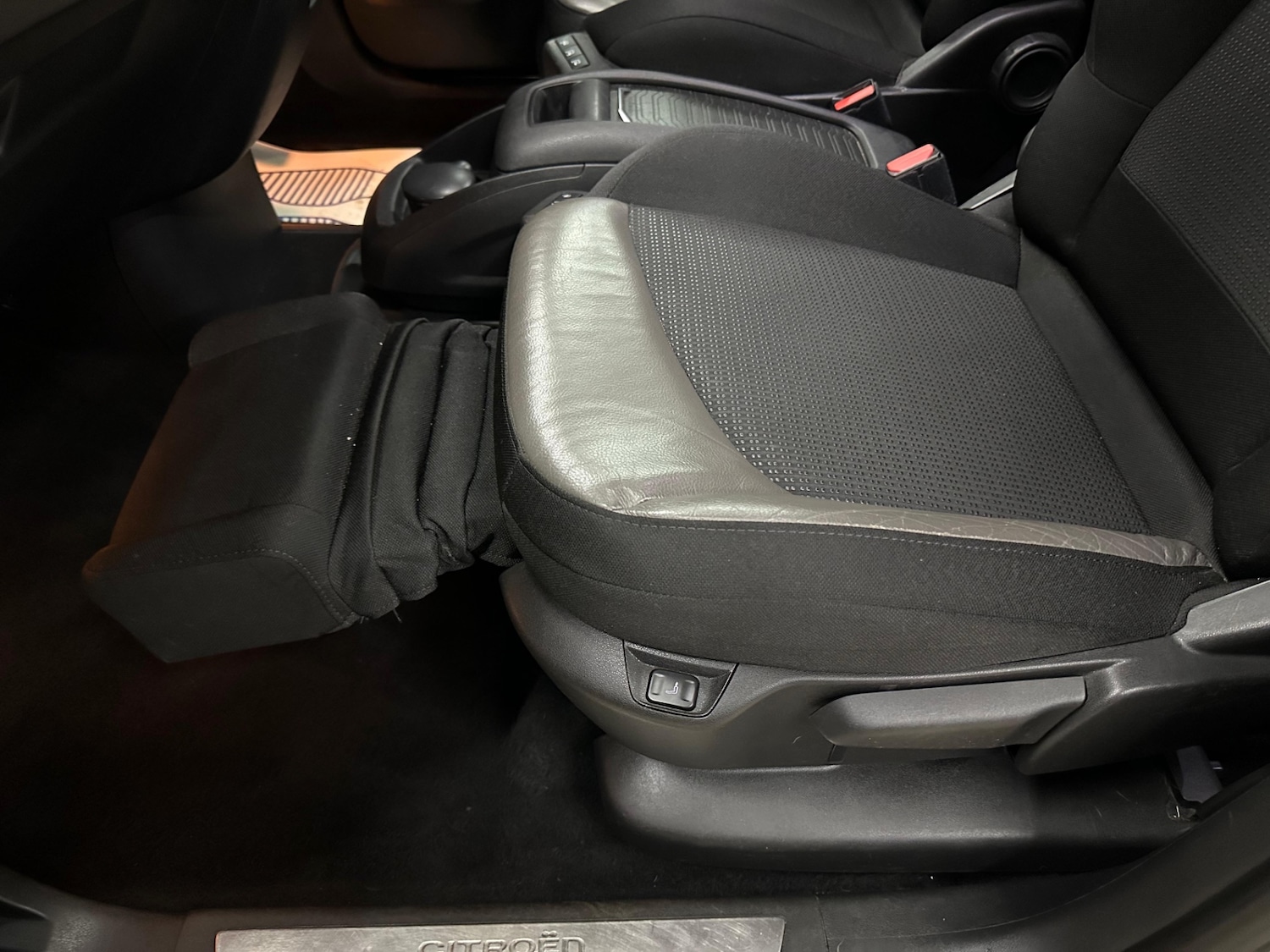 Used Citroen C4 Picasso 2017 for sale - 76421821: Photo 16