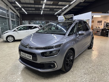 Used Citroen C4 Picasso 2017 for sale - 76421821: Photo