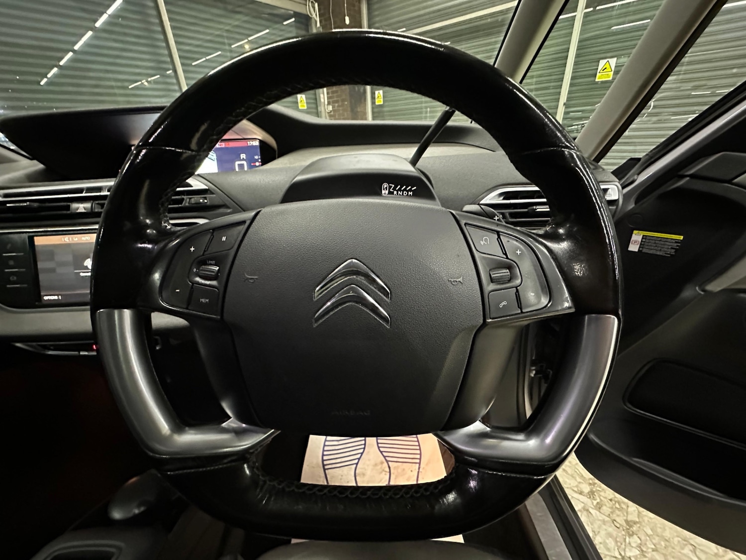 Used Citroen C4 Picasso 2017 for sale - 76421821: Photo 22